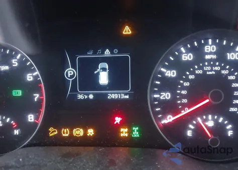 2018 Kia Sportage Lx z USA, uszkodzony, nr VIN KNDPMCAC6J7448216